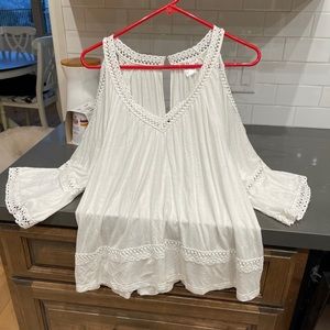 White cut out shoulder summer top